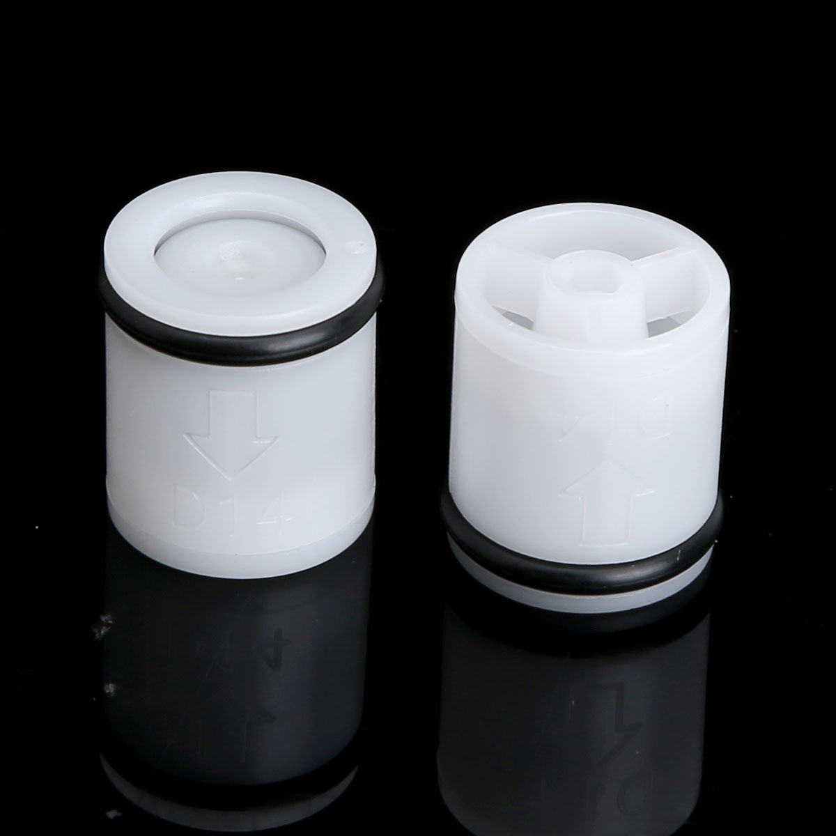 10Pcs Plug-in valvola antirifl - Shower Valve Cartridge recensione e prezzo